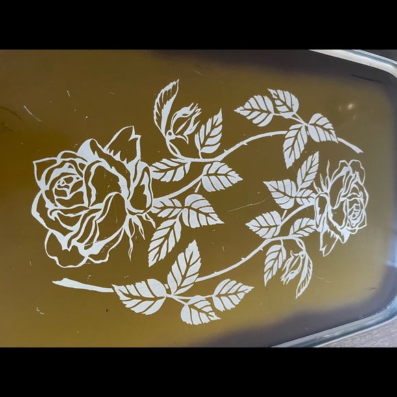 Vintage Silhouette Roses Tray - Picture 3 of 8